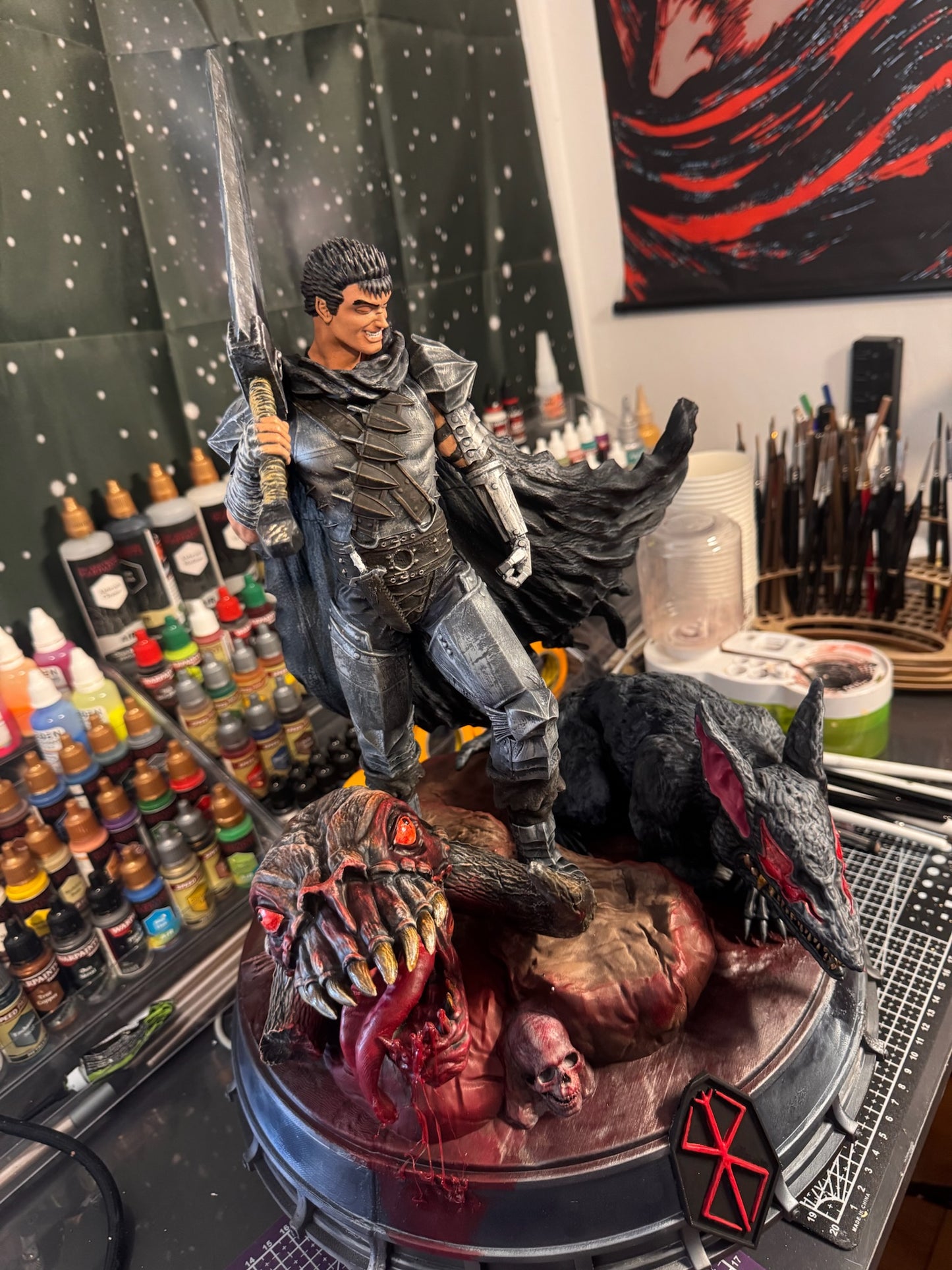 Guts – Berserk 55 cm Diorama | Hand-Painted Collector’s Statue | 3DPrintica Exclusive